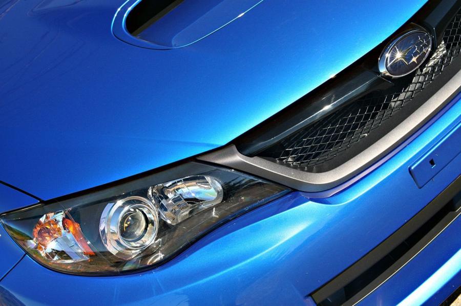  Subaru Impreza WRX 2011 года  (фото 37 из 39)